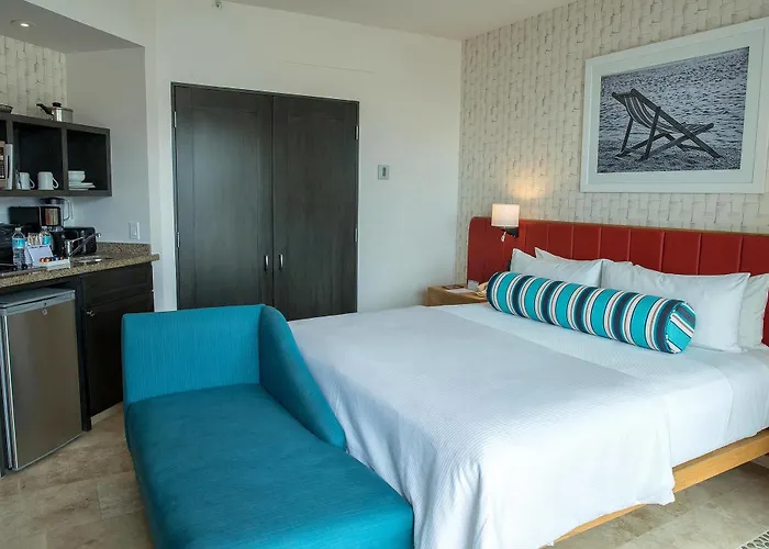 Cachet Cabos