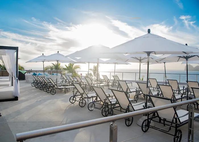 Cachet Cabos Hotel 4*